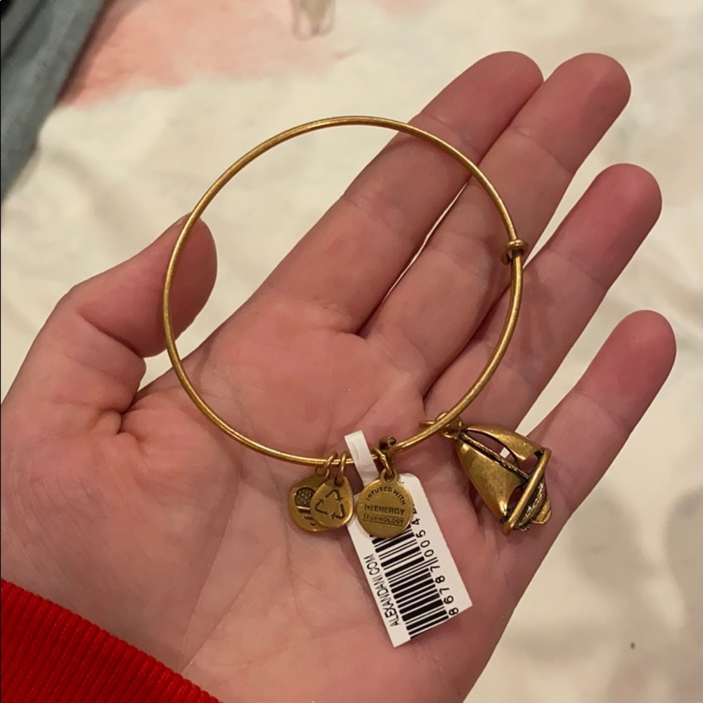 Alex and Ani sailboat bracelet